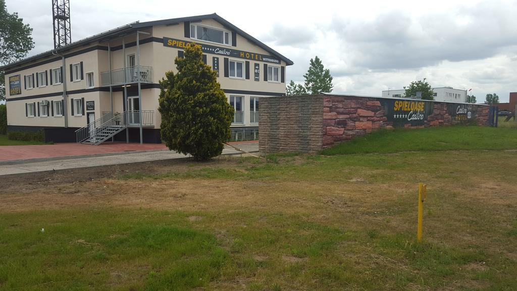 Casilino Hotel A 24 Витенбург Екстериор снимка