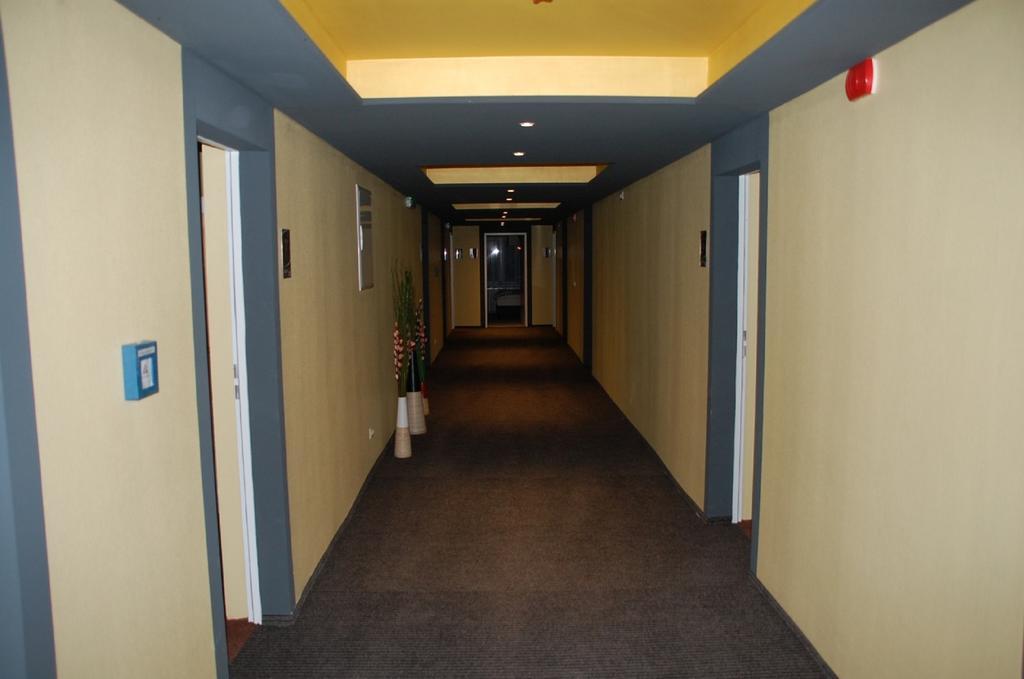 Casilino Hotel A 24 Витенбург Екстериор снимка