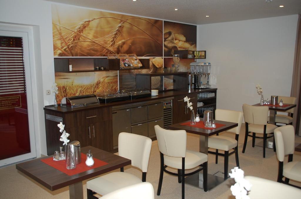Casilino Hotel A 24 Витенбург Екстериор снимка